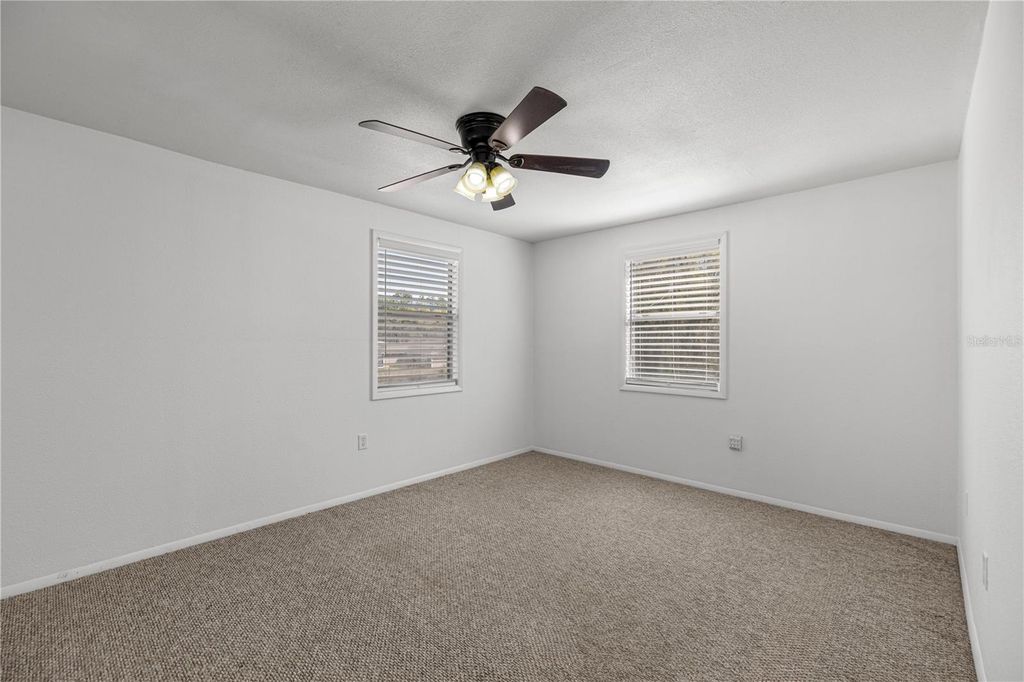 Image 15 of property listing at 2800 SW 141ST COURT, Ocala, FL 34481