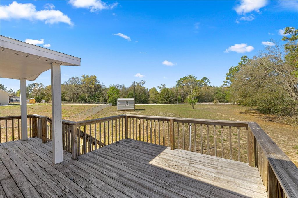 Image 5 of property listing at 2800 SW 141ST COURT, Ocala, FL 34481