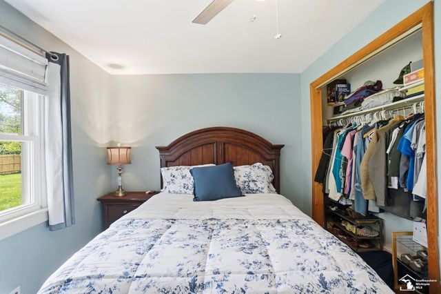 15592 Cedar Street, Monroe, MI 48161