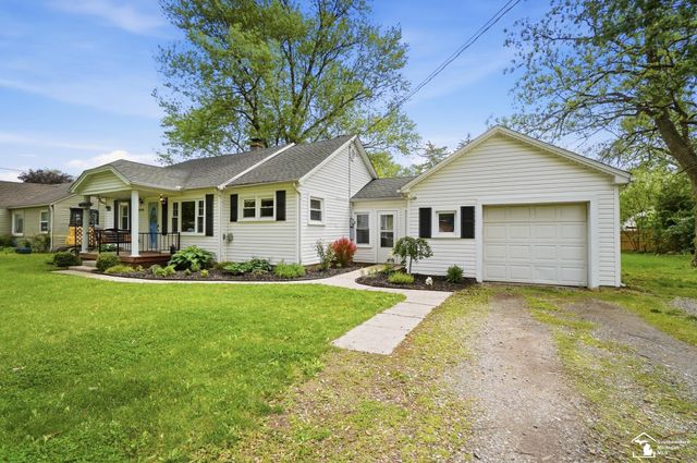 15592 Cedar Street, Monroe, MI 48161