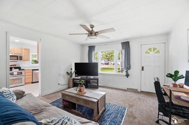 15592 Cedar Street, Monroe, MI 48161