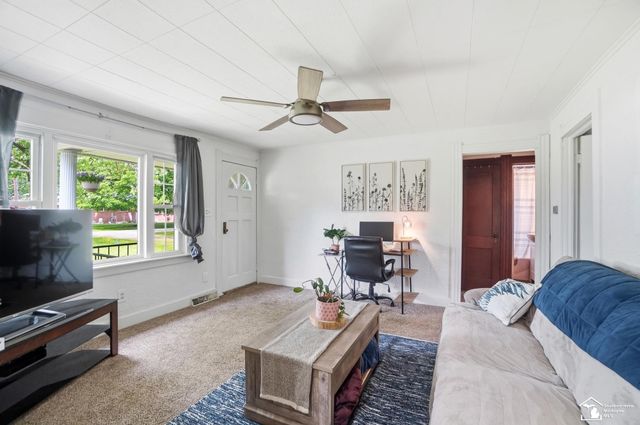 15592 Cedar Street, Monroe, MI 48161