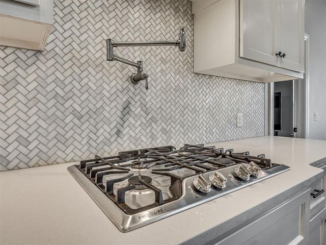 2801 Heather Haven, Moore, OK 73160