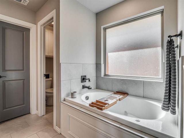 2801 Heather Haven, Moore, OK 73160