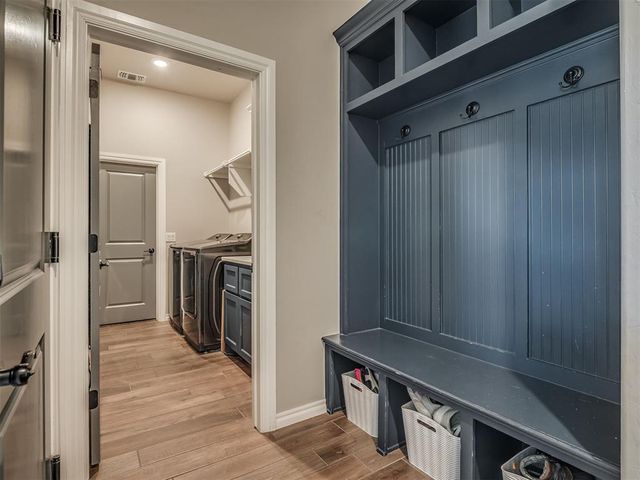 2801 Heather Haven, Moore, OK 73160