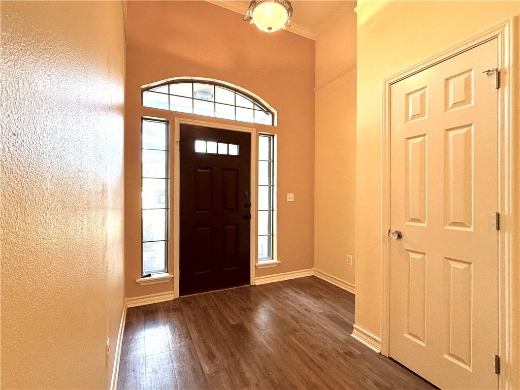 6653 Downing St 5, Corpus Christi, TX 78414 — photo 3