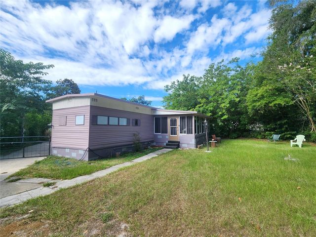 900 NW 42ND PLACE, Ocala, FL 34475