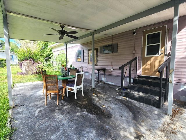 900 NW 42ND PLACE, Ocala, FL 34475