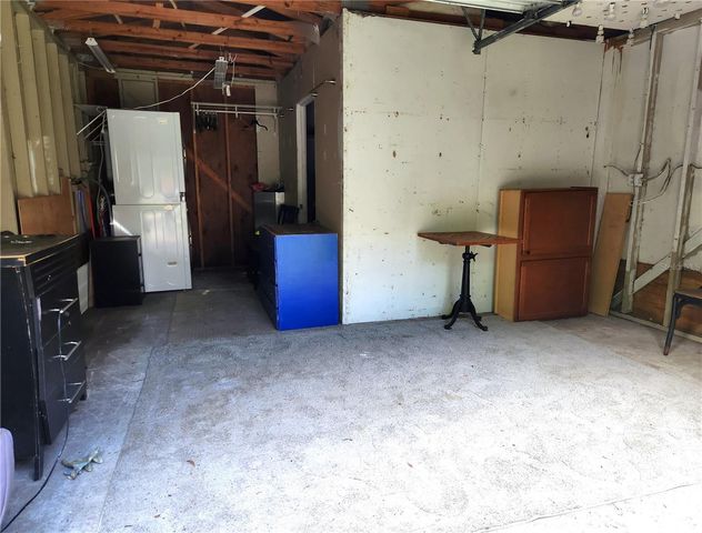 900 NW 42ND PLACE, Ocala, FL 34475