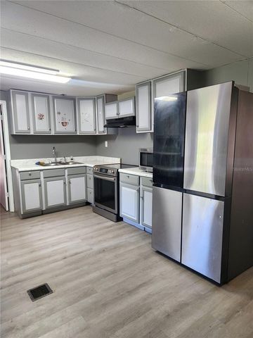 900 NW 42ND PLACE, Ocala, FL 34475