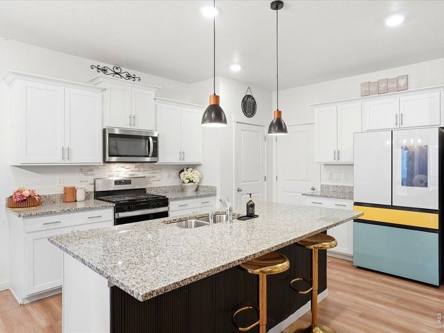 876 King St, Brighton, CO 80603