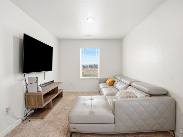 876 King St, Brighton, CO 80603