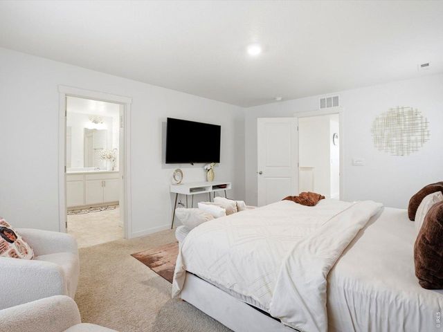 876 King St, Brighton, CO 80603