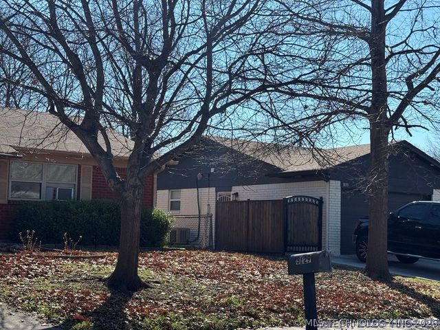 3129 S 124th East Avenue, Tulsa, OK 74146