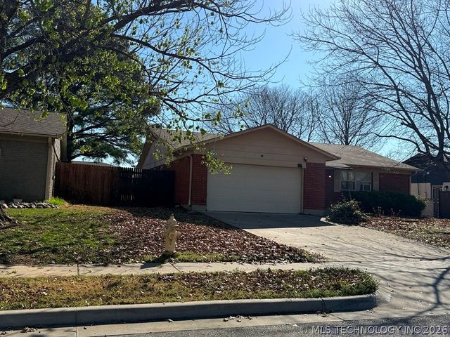 3129 S 124th East Avenue, Tulsa, OK 74146