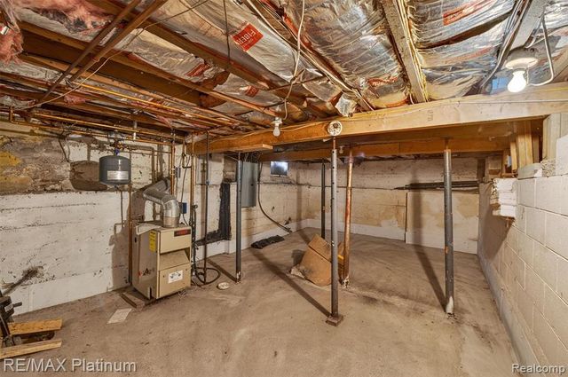 215 Washington Street, Byron, MI 48418