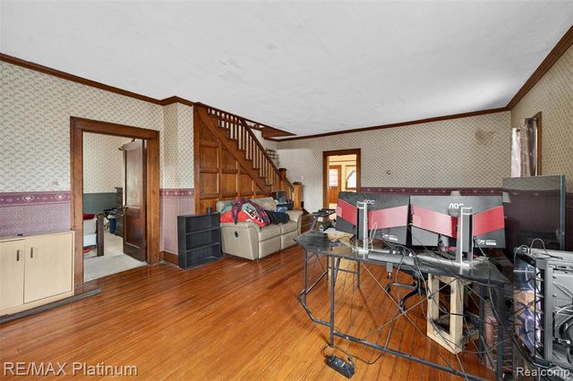 215 Washington Street, Byron, MI 48418