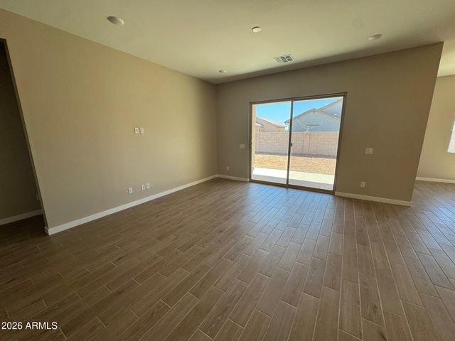 6991 E BRUSHY BILL Road, San Tan Valley, AZ 85143