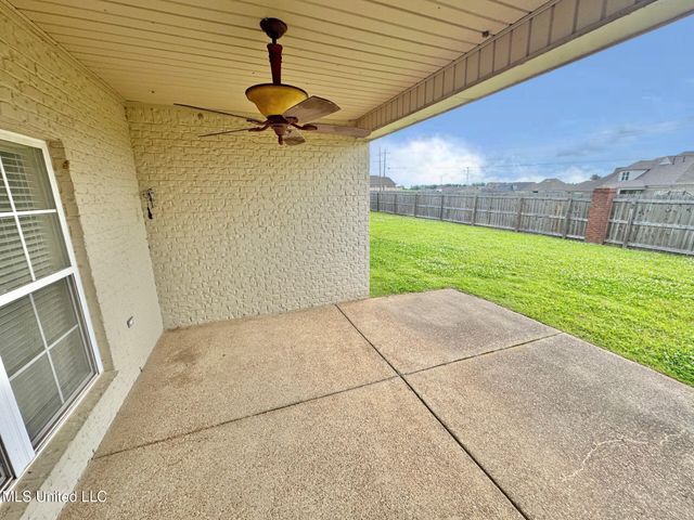 2237 Redbud Cove, Southaven, MS 38672