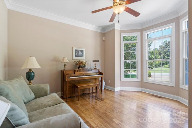 2301 Willow Creek Drive, Newton, NC 28658
