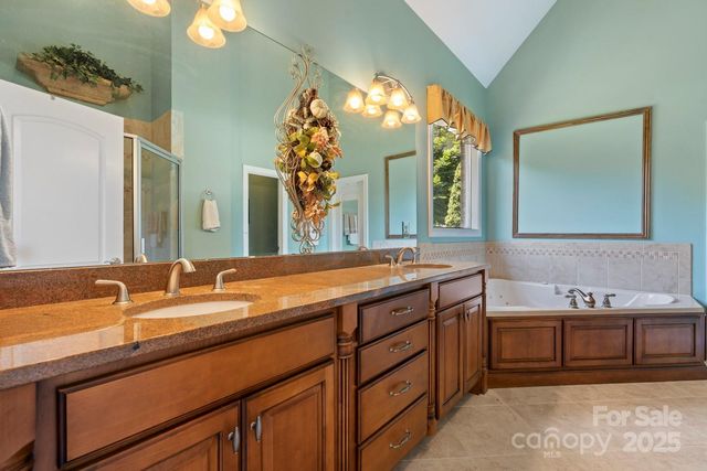 2301 Willow Creek Drive, Newton, NC 28658