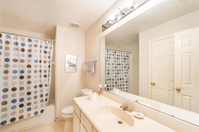 4134 Surreydon Drive, Houston, TX 77014