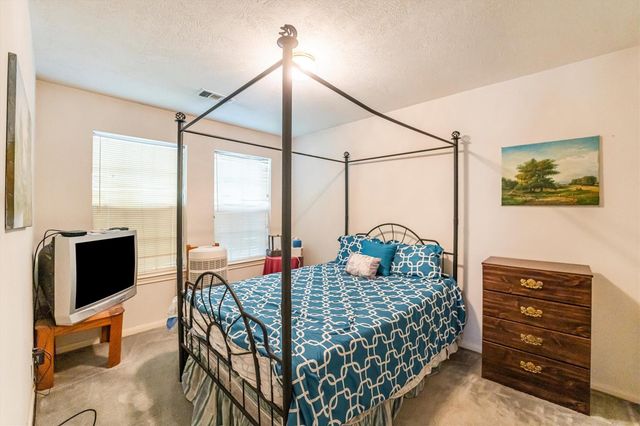 4134 Surreydon Drive, Houston, TX 77014