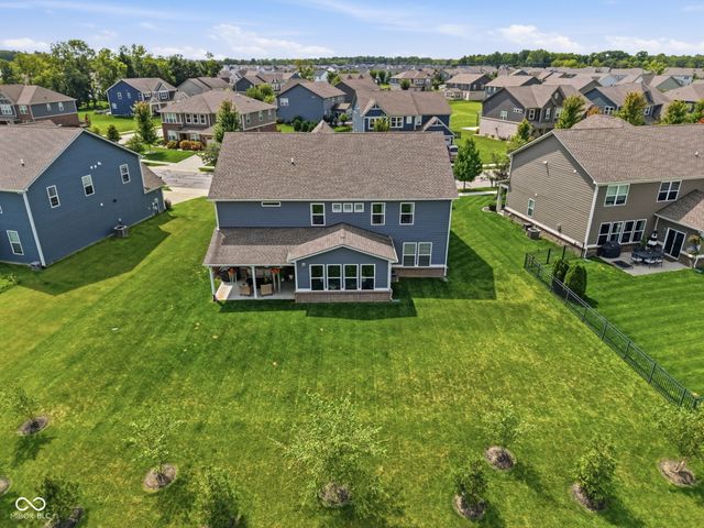 15614 Whelchel Drive, Fishers, IN 46037