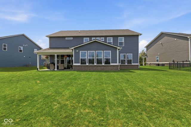 15614 Whelchel Drive, Fishers, IN 46037