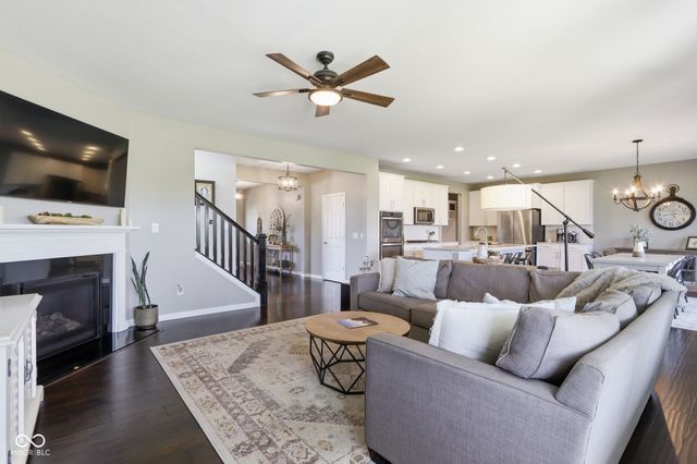 15614 Whelchel Drive, Fishers, IN 46037