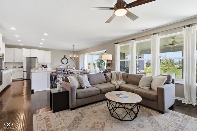 15614 Whelchel Drive, Fishers, IN 46037
