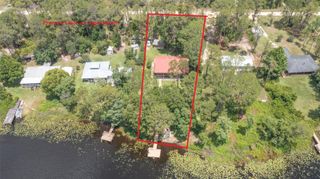 303 RILEY LAKE DRIVE, Hawthorne, FL 32640