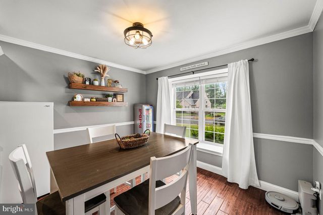 2066 ROLLING MEADOW DR, Macungie, PA 18062
