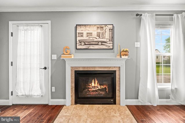 2066 ROLLING MEADOW DR, Macungie, PA 18062