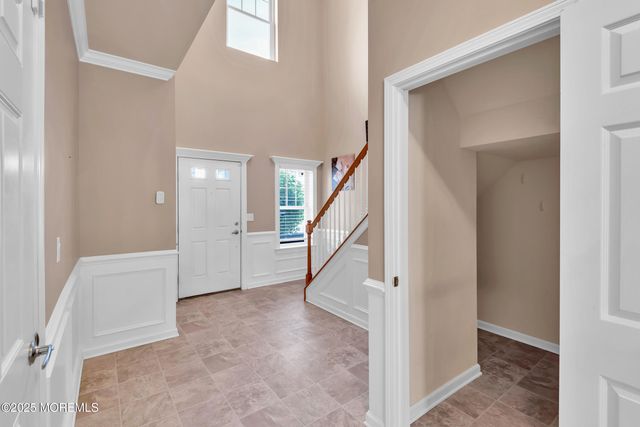 17 Rockingham Way, Manchester, NJ 08759