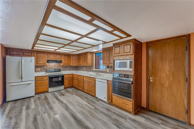844 Morning Sun Court, Las Vegas, NV 89110