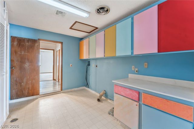 844 Morning Sun Court, Las Vegas, NV 89110