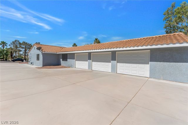 844 Morning Sun Court, Las Vegas, NV 89110