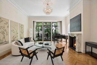 111 E 81ST Street, New York City, NY 10028