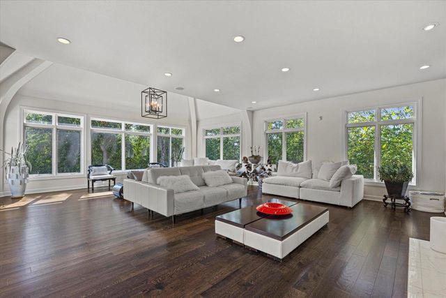 2751 W Deer Creek COURT, River Hills, WI 53217