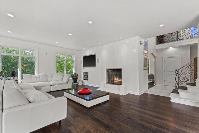 2751 W Deer Creek COURT, River Hills, WI 53217