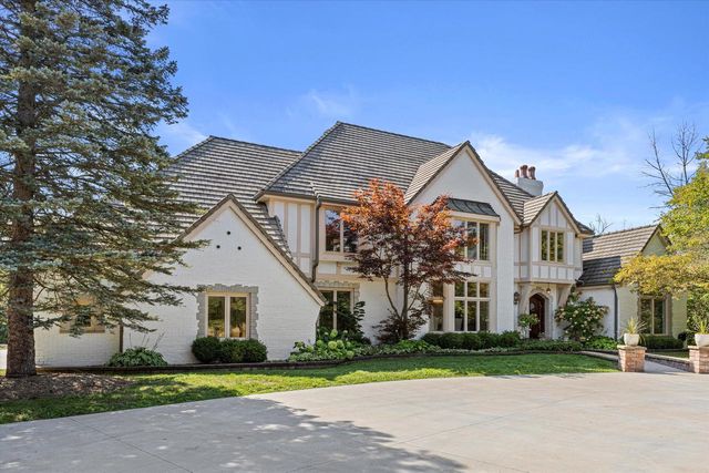 2751 W Deer Creek COURT, River Hills, WI 53217