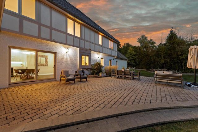 2751 W Deer Creek COURT, River Hills, WI 53217