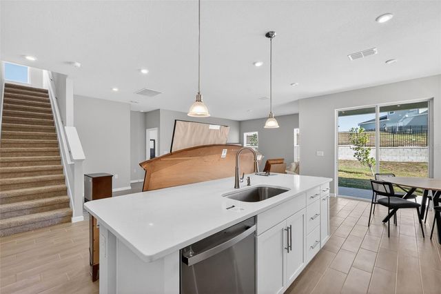 367 HAMMOCKS OAK BOULEVARD, Lady Lake, FL 32159