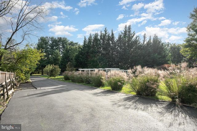 13842 PENN SHOP RD, Mount Airy, MD 21771