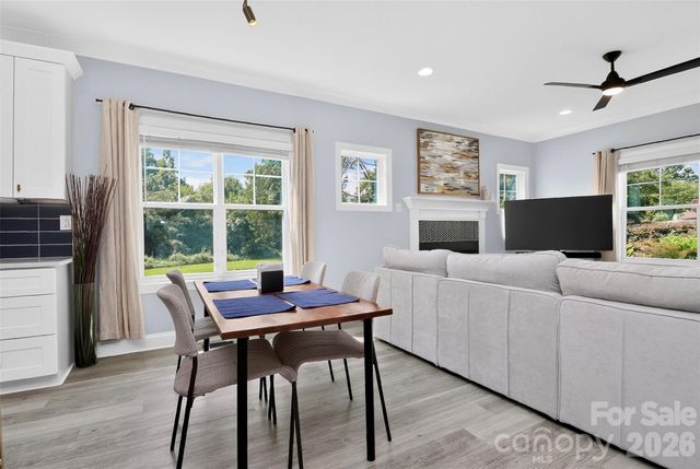 3039 Palm Avenue, Charlotte, NC 28205