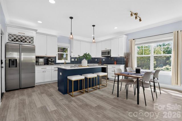 3039 Palm Avenue, Charlotte, NC 28205