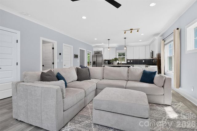 3039 Palm Avenue, Charlotte, NC 28205