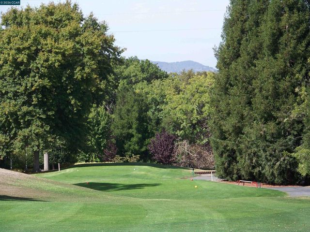 1860 Tice Creek Dr 1208, Walnut Creek, CA 94595