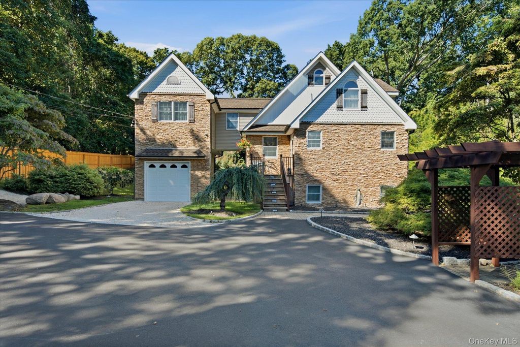 24 Sylvan Lane, Miller Place, NY 11764 — exterior